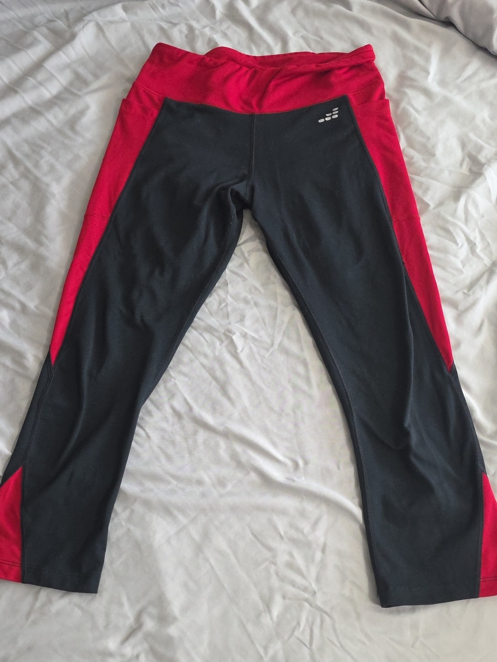 bcg Black Leggings with Red Side Panels - Picture 1 of 1